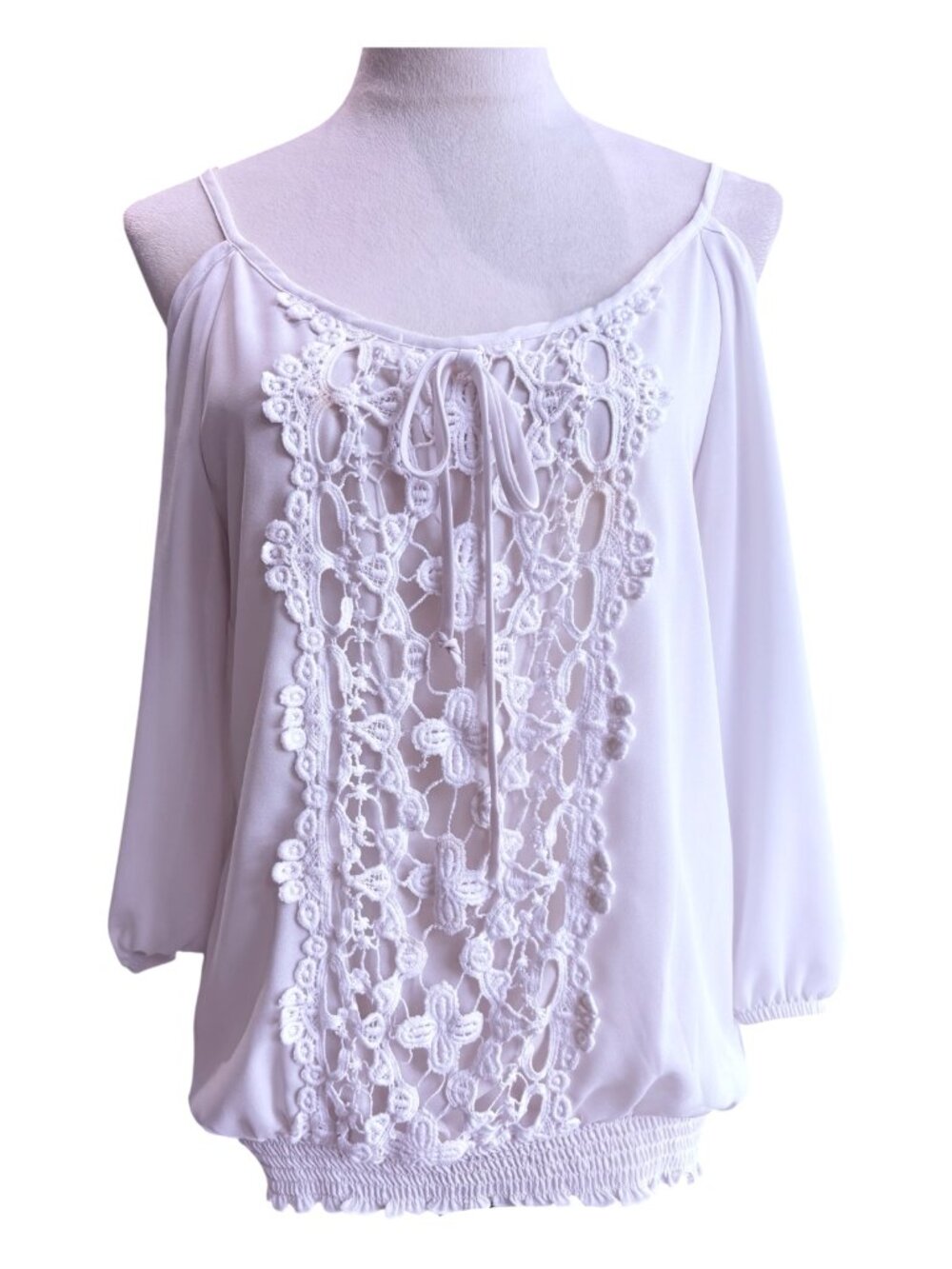 A. Byer White Crochet Lace Cold Shoulder Top L (2652-1)